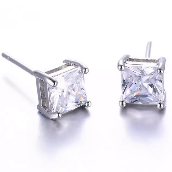 NEW 925 Sterling Silver Square Stud Earrings - Picture 2 of 7